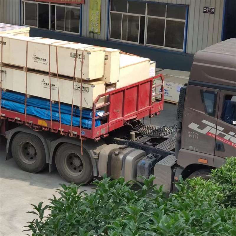 大同至新疆阿勒泰福海县物流专线，一站式服务，让您的货物畅行无忧